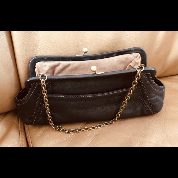 Ellen Tracy, Black Leather Frame Handbag With Kiss Lock Closure, EUC - Picture 9 of 16